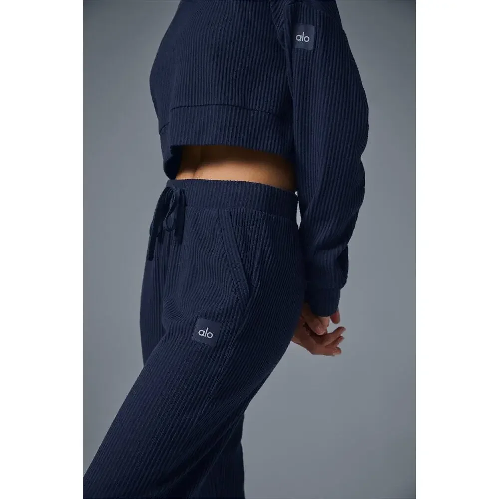 Alo Yoga Muse Sweatpant - M